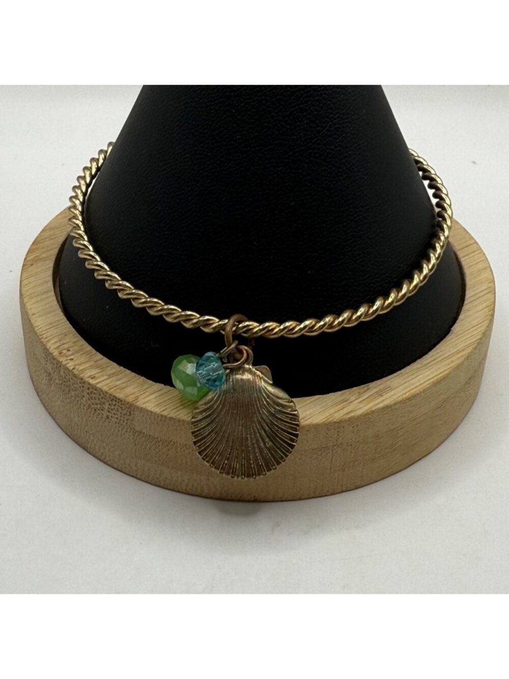 Gold Twisted Rope Bangle Seashell Charm Beachy Coquette Boho Bracelet Mermaidcor